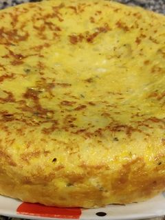 Una foto de Tortilla de patatas con roquefort