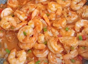 Una foto de Enchilado de camarones🍤