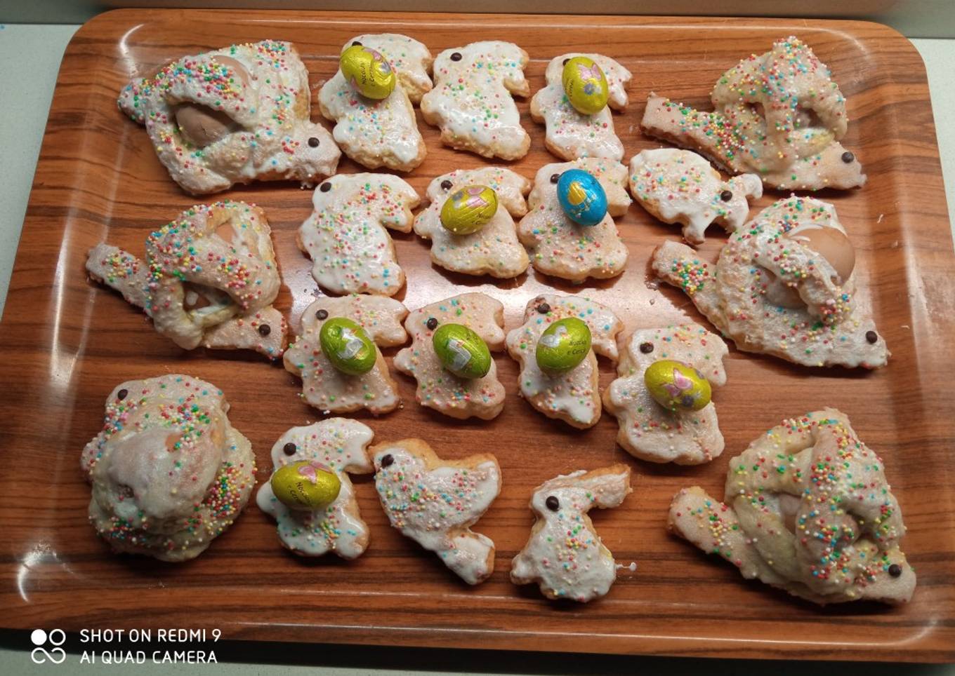 Poppy que l'ova e biscotti pasquali 🕊️👩🍳