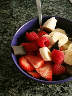 Una foto de Yogurt con fruta fit