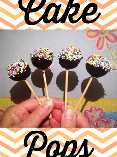 Una foto de Merienda: Cake pops de chocolate súper fácil. Hecho con Mug cake