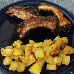 A picture of Smoked pork back ribs.