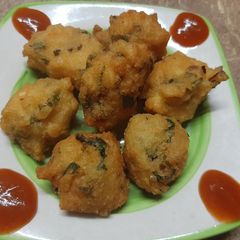 Yellow split peas pakoda A picture of Yellow split peas pakoda.