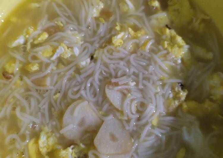 makanan Misua Rebus yang mengenyangkan