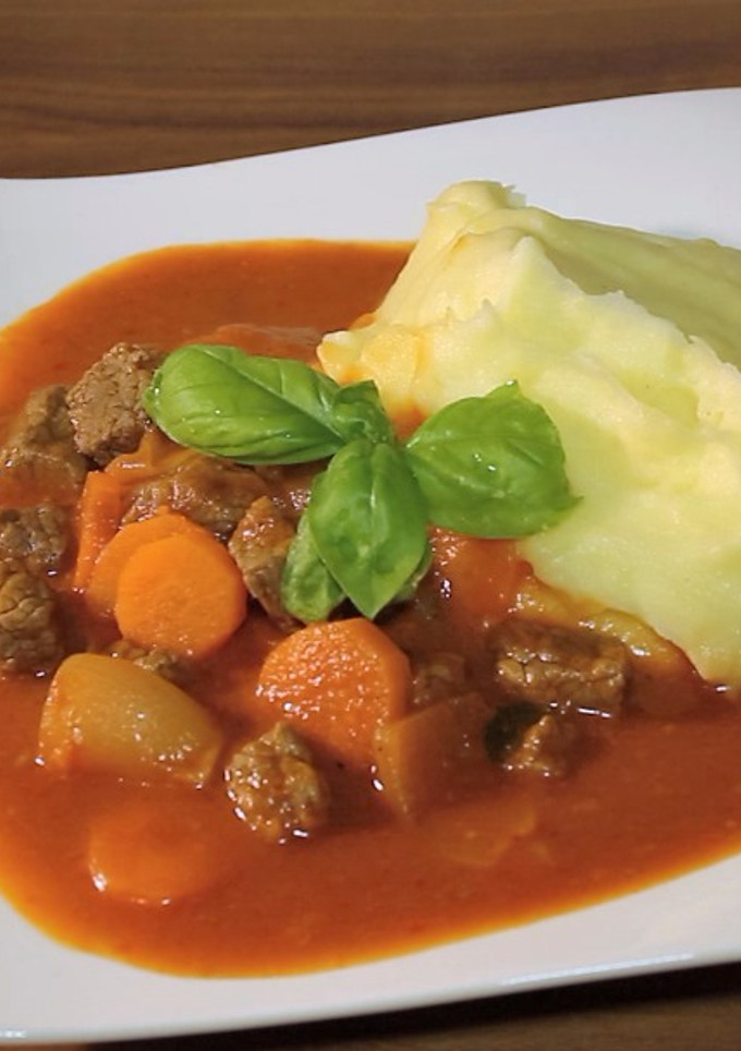 Una foto de Gulash - Goulash
