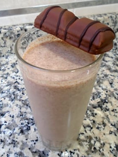 Una foto de Batido de Kinder Bueno