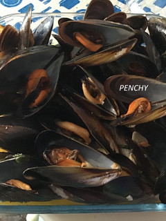 Una foto de Mejillones al vapor cartageneros