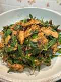 ผัดกะเพราไก่พริกแห้ง