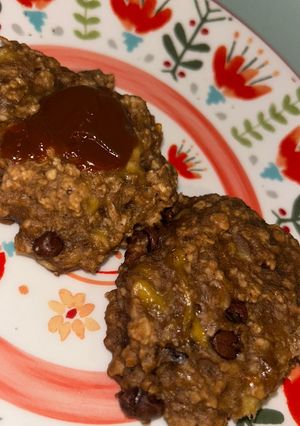 Una foto de 🍌🍪 Galletitas de banana, avena y azúcar mascabo (con 4 bananas)