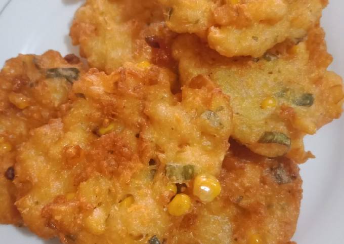 Yuk intip, Resep enak buat Bakwan jagung Dan wortel SiMple yang nagih banget