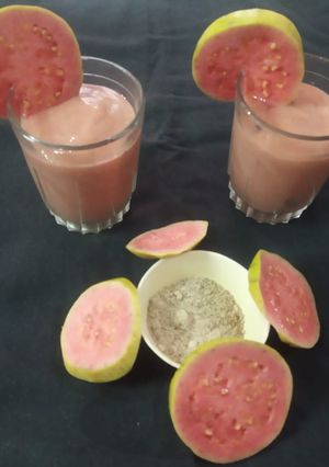 જામફળ નો જ્યુસ (Guava Juice Recipe In Gujarati) રેસીપી મુખ્ય ફોટો