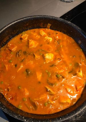 Une photo de Poulet sauce tomate 🥫