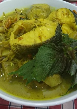 Hình của món Cá lóc um chuối xanh.