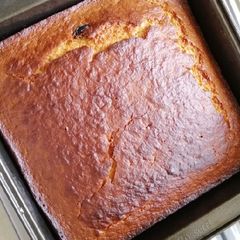 A picture of SIMPLE VANILLA CAKE 😋.