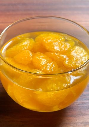 A picture of Canned Mandarin Jelly.