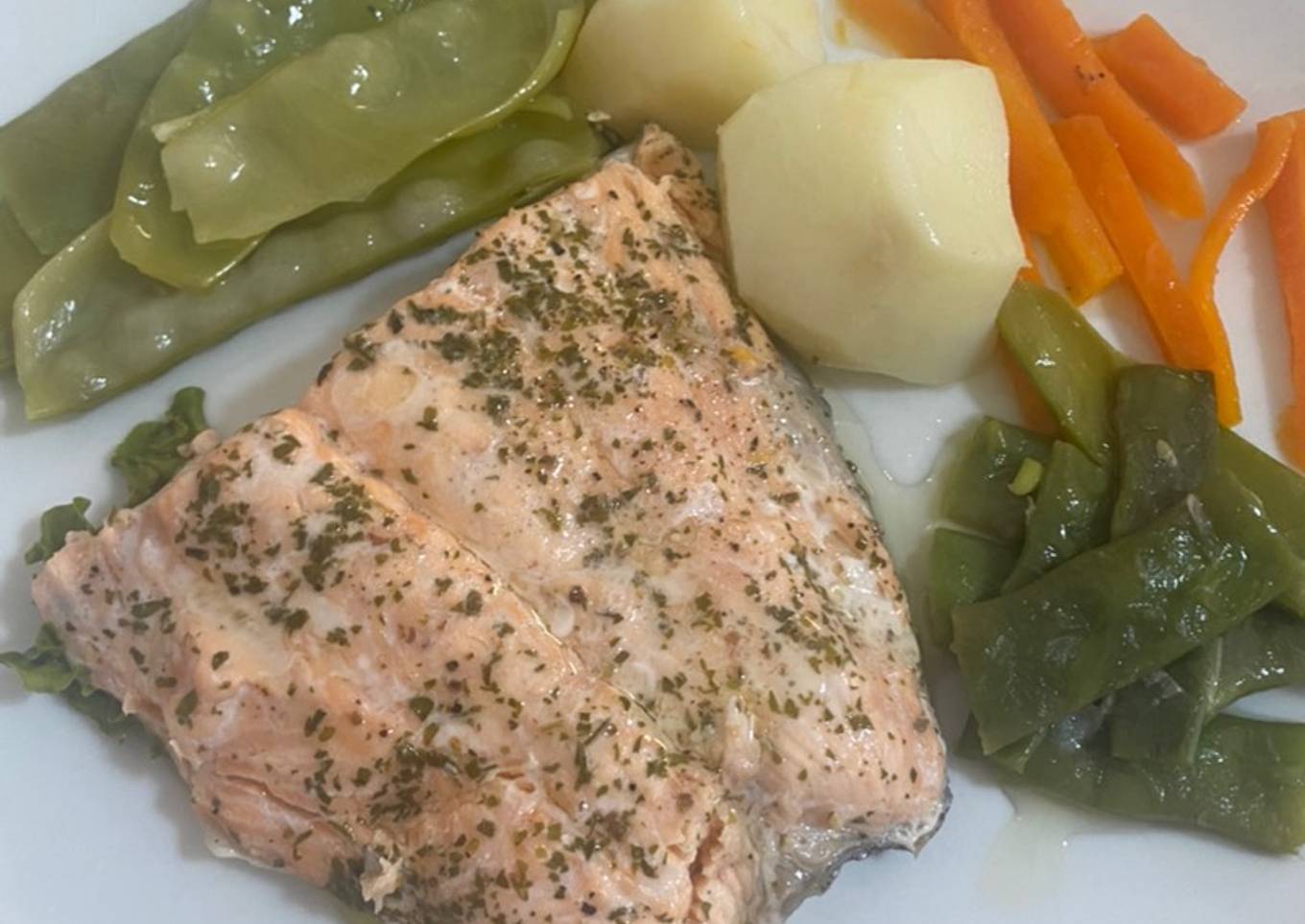 Filetes de salmón al varoma (Thermomix)