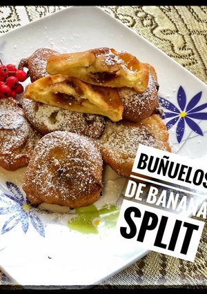 Una foto de Buñuelos de Banana Split