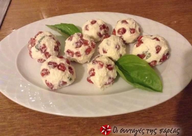 Truffles with cheese and pomegranate