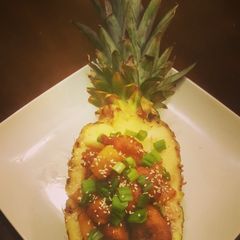 A picture of Pineapple Sriracha Chicken.