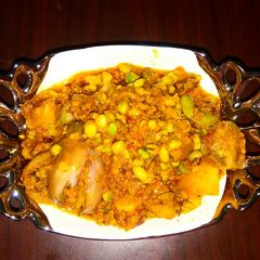 A picture of Winter special Surti Undhiyu.