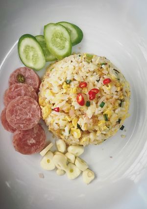 รูปของ ข้าวผัดแหนม