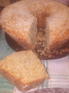 Una foto de Torta de coco y yogur 🍰