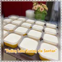 A picture of Puding Labu Kuning vla santan.