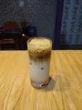 472 - Regal Latte Ice (7-CPApron2026)