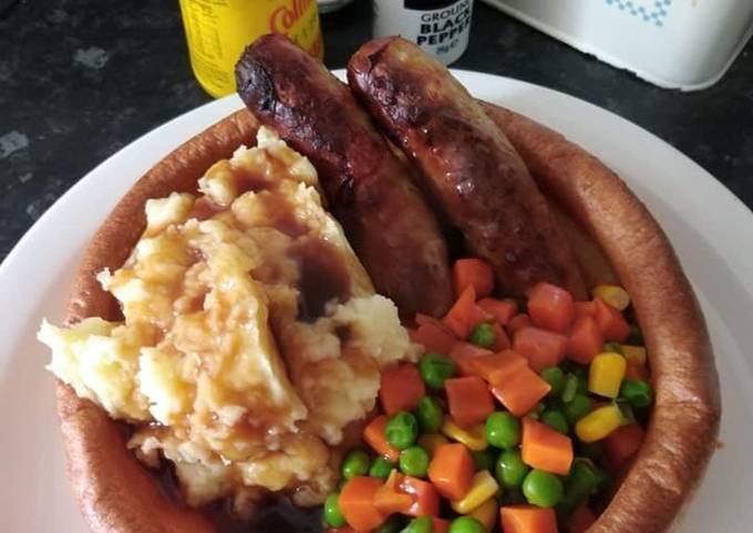 Bangers and mash in a giant yourkshire