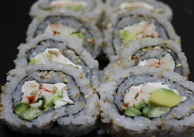 California Roll Sushi | Fácil y paso a paso Receta de La Cocina Del Pirata-  Cookpad