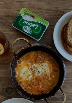 Foto resep Shakshuka / Shaksoukka Menu Sarapan Alá Yaman 🇾🇪yang Praktis dan Sehat🤩🥳