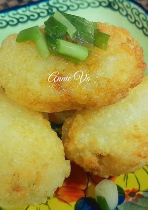 Hình của món Heo quay bó xôi.