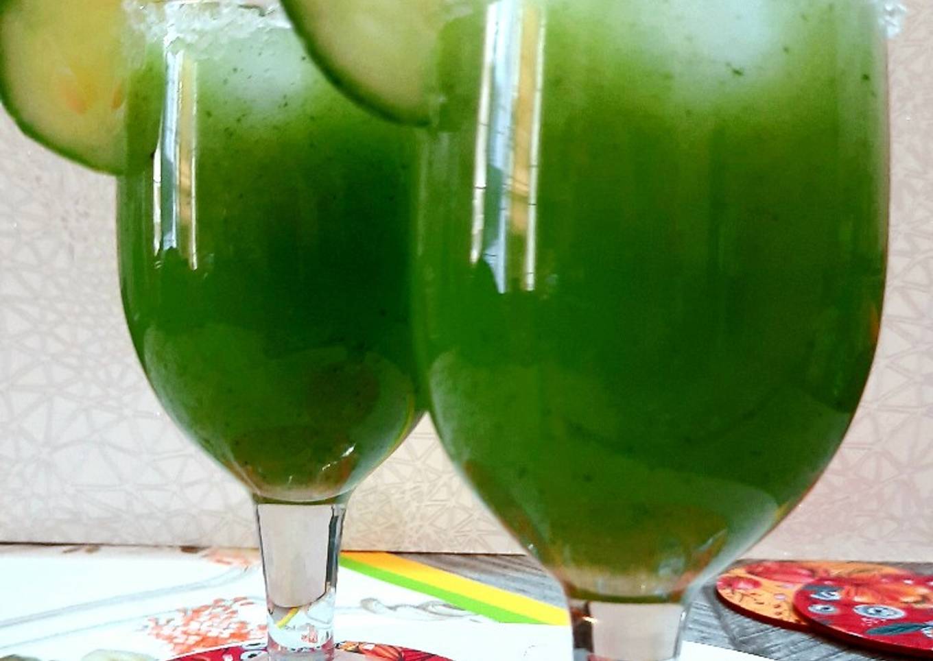 Cucumber mint cooler