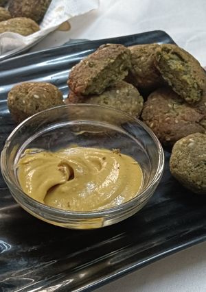 A picture of Hara Chana Kebab.
