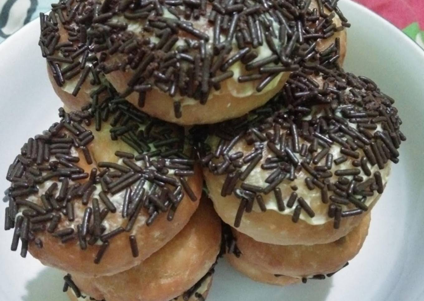 Donat Mesis Simpel Tanpa Telur
