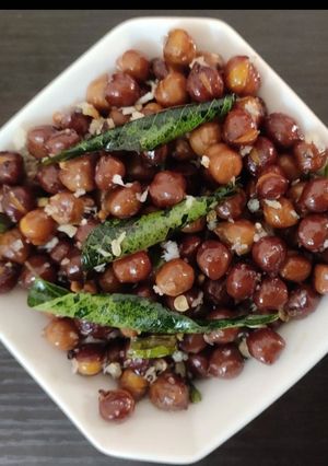 A picture of Black chickpea masala.