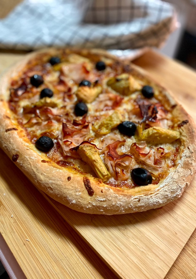 Una foto de Masa de pizza romana o “pinsa romana”