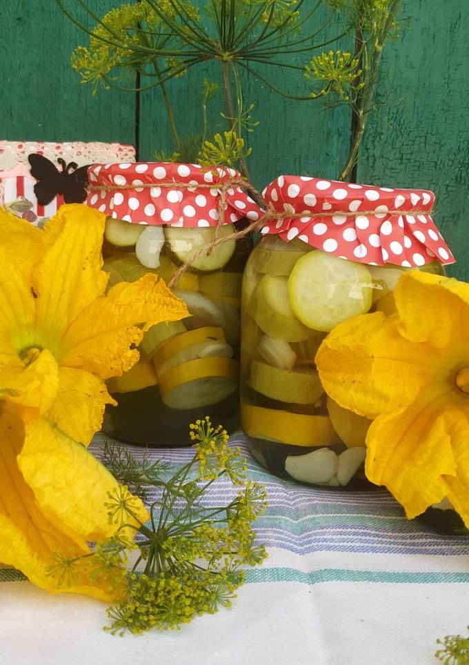 Мариновані кабачки