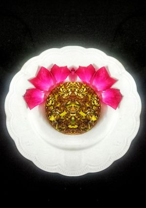 કોફી કલાકંદ (Coffee Kalakand Recipe In Gujarai) રેસીપી મુખ્ય ફોટો