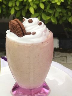 A picture of Cookies milkshake.