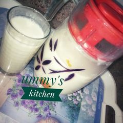 A picture of Kwakwa da dankalin hausa drink.