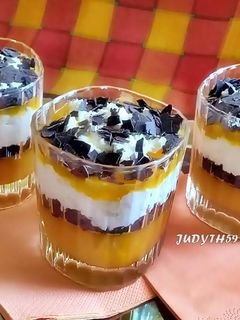 🧡Őszibarackos túródesszert (pohárkrém) - Jucus konyhájából🧡 recept fotója