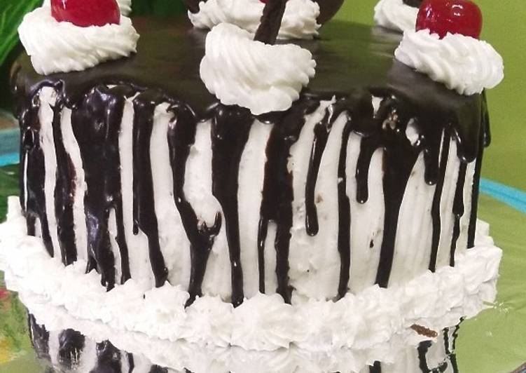 Cara Gampang Membuat Kue Ultah Coklat Murah yang Lezat Sekali