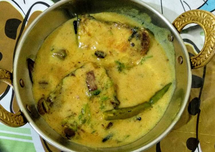 Step-by-Step Guide to Make Super Quick Homemade DOI mach(fish cooked in curd)