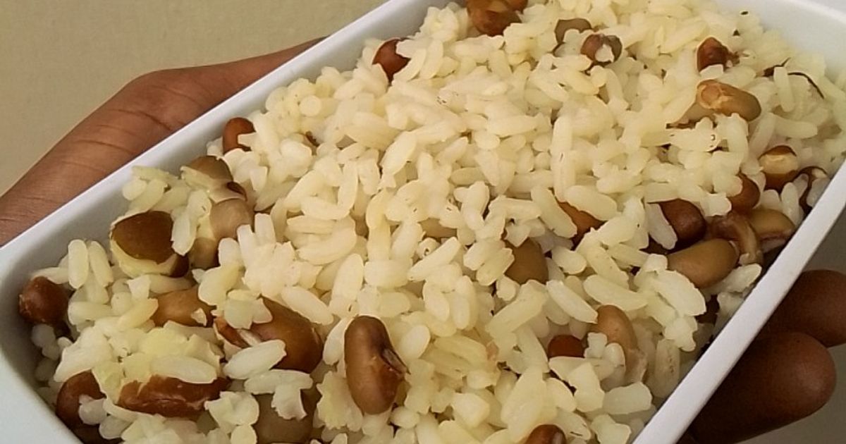 Plain Fried Rice And Beans Recipe by Ifeoma Obianagha - Cookpad