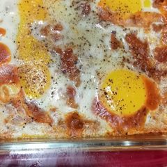 A picture of Shakshuka.