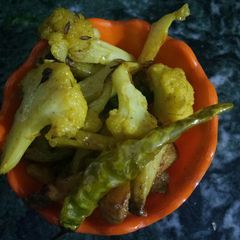 A picture of Potato Cauliflower Fry.