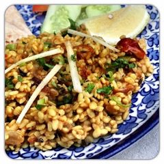 A picture of Daal Maash- Maash Lentil.