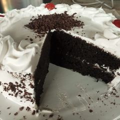 A picture of Guiness chocolate cake.