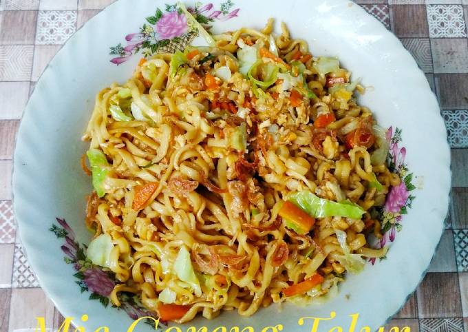 Resep Mie Goreng Telur oleh Mama Rizky - Cookpad